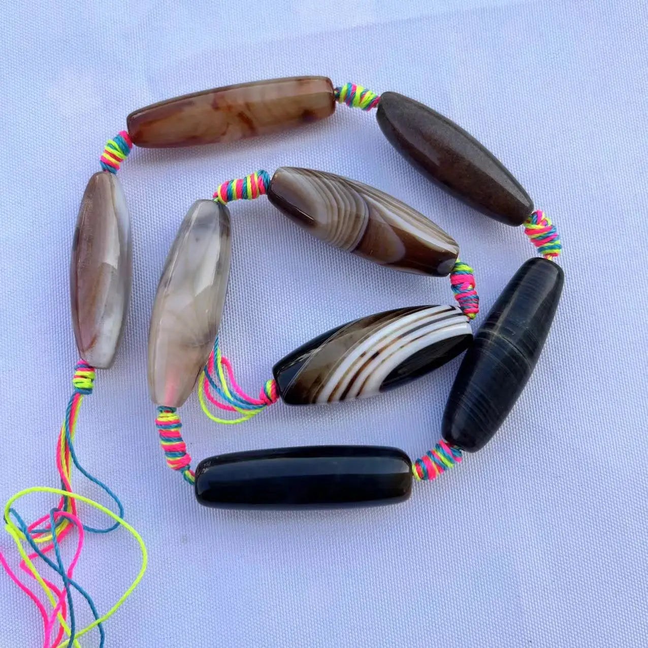 Perles en agate de forme riz naturelles pour la création de bijoux de style européen en gros, vente à l'unité