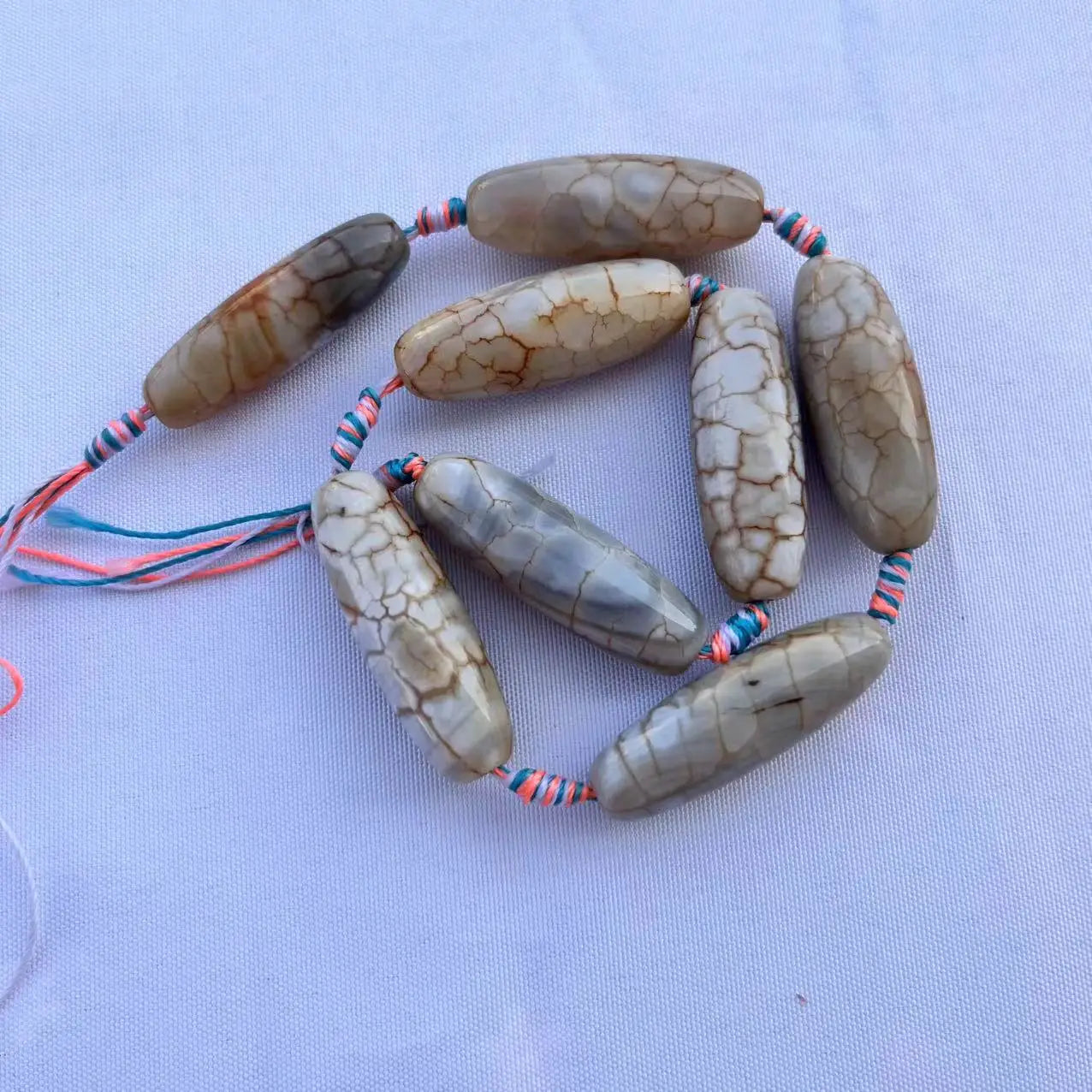 Perles en agate de forme riz naturelles pour la création de bijoux de style européen en gros, vente à l'unité